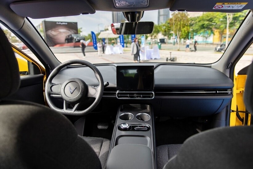 Vận hành ngon, chi phí cực thấp: Tài xế dịch vụ xuýt xoa vì “tìm ra chân lý” với Limo Green - 3