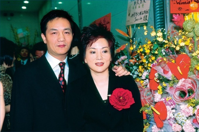 Ba Mao Ngọc Bình và ông Chu Chính Nghĩa thời trẻ. Ảnh: Sinchew