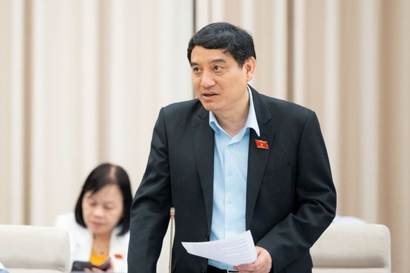 Chủ nhiệm Uỷ ban Văn hoá và Xã hội Nguyễn Đắc Vinh (Ảnh: Media Quốc hội).