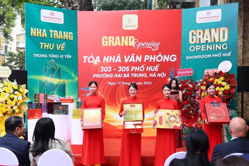 CTCP Yến Sào Nha Trang khai trương Showroom tại Phố Huế & Mở đầu mùa quà Tết 2026 với yến thật chính hãng - 1