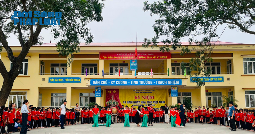 Một hoạt động kỉ niệm ngày 20/11 tại Trường TH và THCS Nguyễn Đăng .