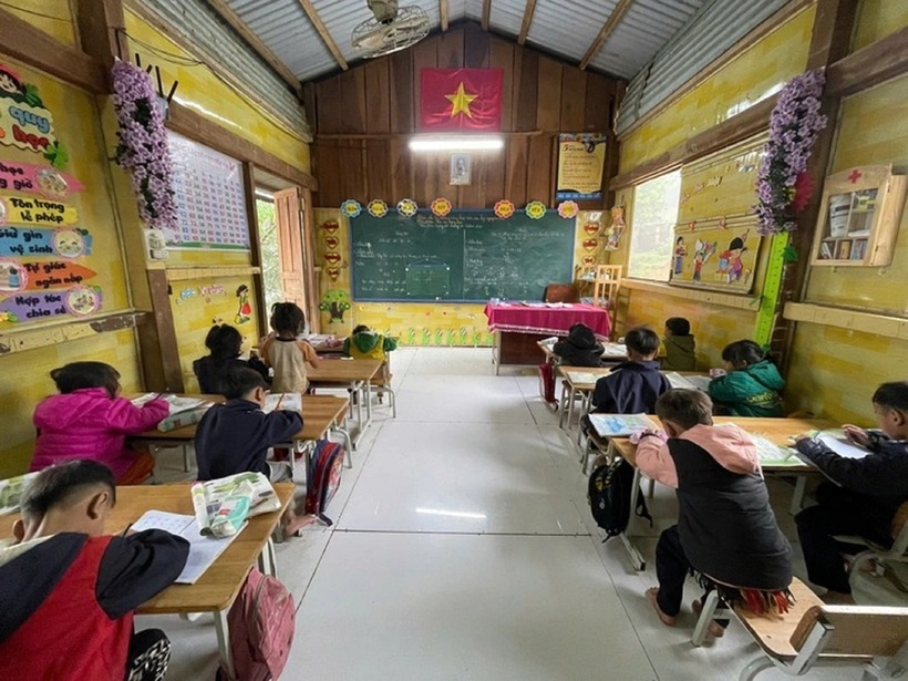 Lớp học ngày 20/11. Ảnh: Tuổi trẻ Online