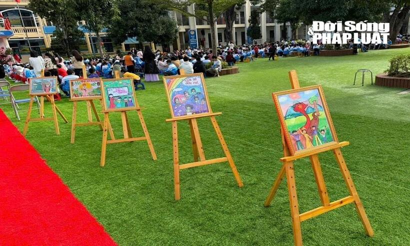 Tác phẩm tranh vẽ đầy màu sắc của học sinh Tiểu học Kiến Hưng gửi lời tri ân thầy cô nhân ngày 20/11.