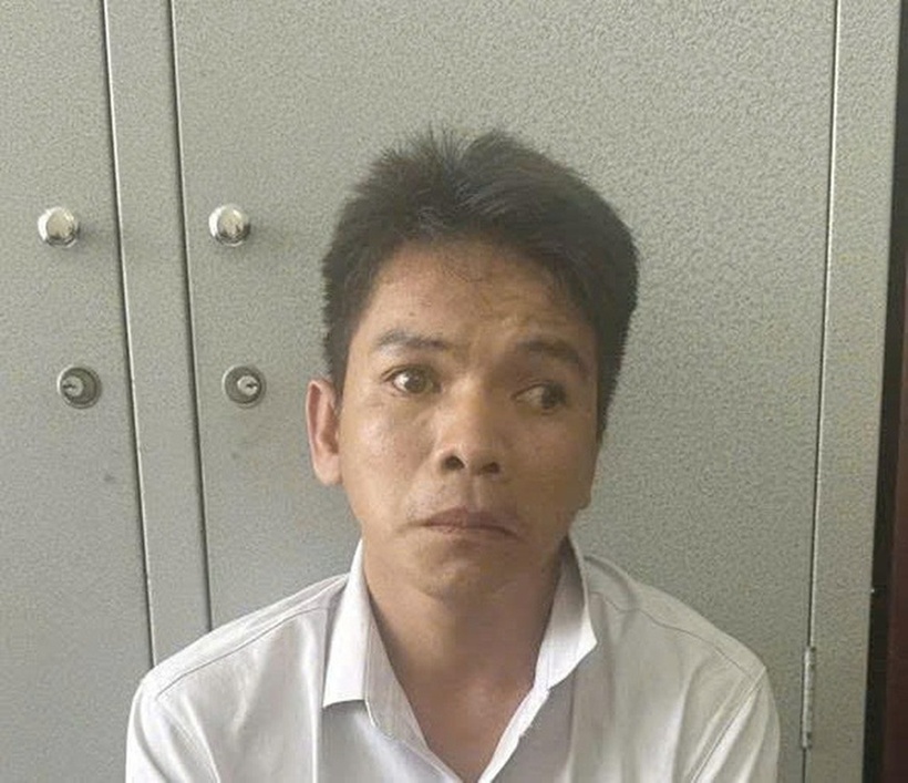 Ngô Hoàng Phương tại cơ quan công an. Ảnh: Báo Tuổi trẻ.