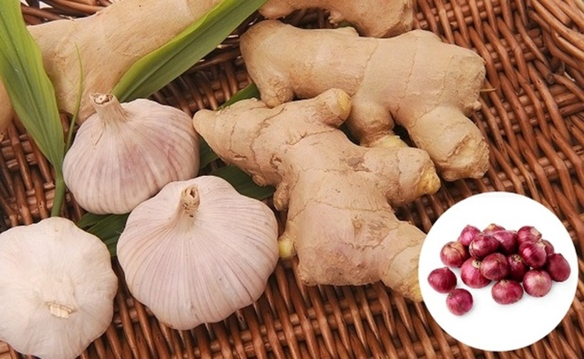 Gừng có tính nhiệt, giúp làm ấm cơ thể cực nhanh, rất thích hợp cho những ngày đông giá rét.