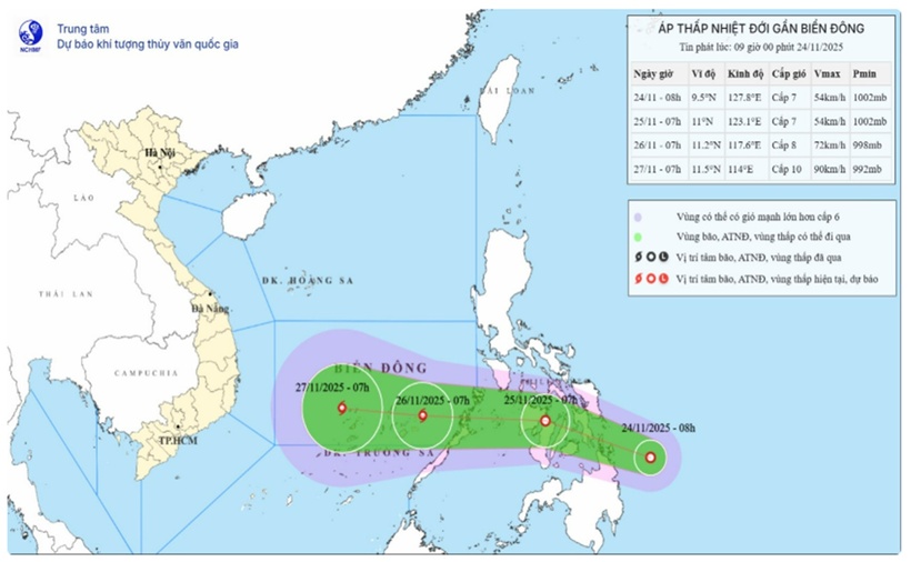 Áp thấp nhiệt đới gần Biển Đông có khả năng mạnh lên thành bão. (Ảnh: NCHMF)