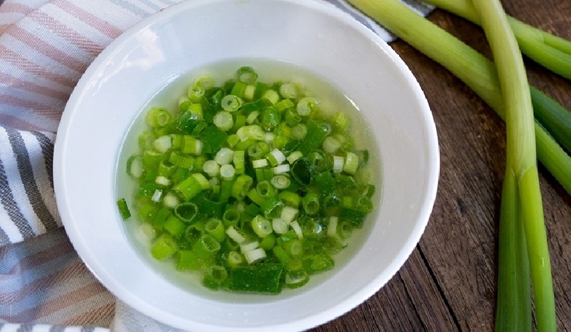 Cách làm mỡ hành ngon tươi lâu bằng chảo chống dính đơn giản.