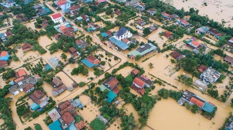 Khẩn trương giải quyết chính sách, chi trả bảo hiểm cho người dân, doanh nghiệp chịu ảnh hưởng bởi lũ lụt.