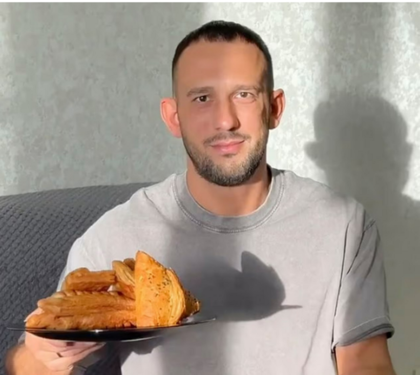 HLV thể hình Dmitry Nuyanzin.