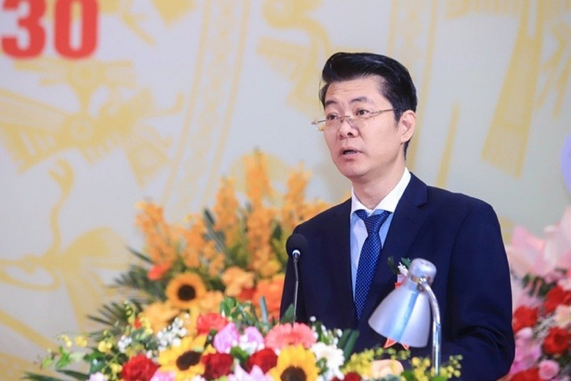 Ông Nguyễn Văn Huệ - Ủy viên Ban Thường vụ, Trưởng Ban Nghiên cứu, Xây dựng và Phổ biến pháp luật, Hội Luật gia Việt Nam phát biểu tại Đại hội. (Ảnh: Hữu Thắng)