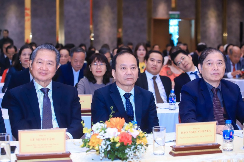 Các đại biểu tham dự đại hội.