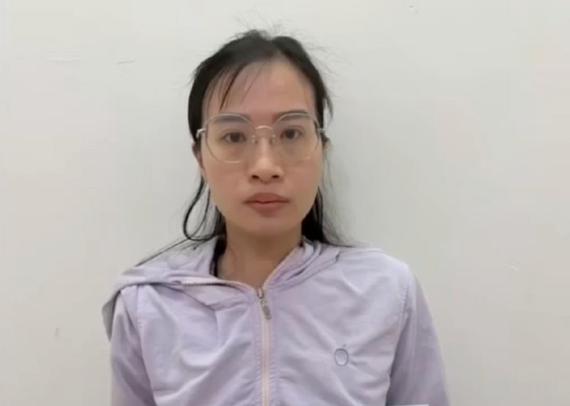 Bùi Thị Thanh Thúy tại cơ quan công an. Ảnh: Người lao động