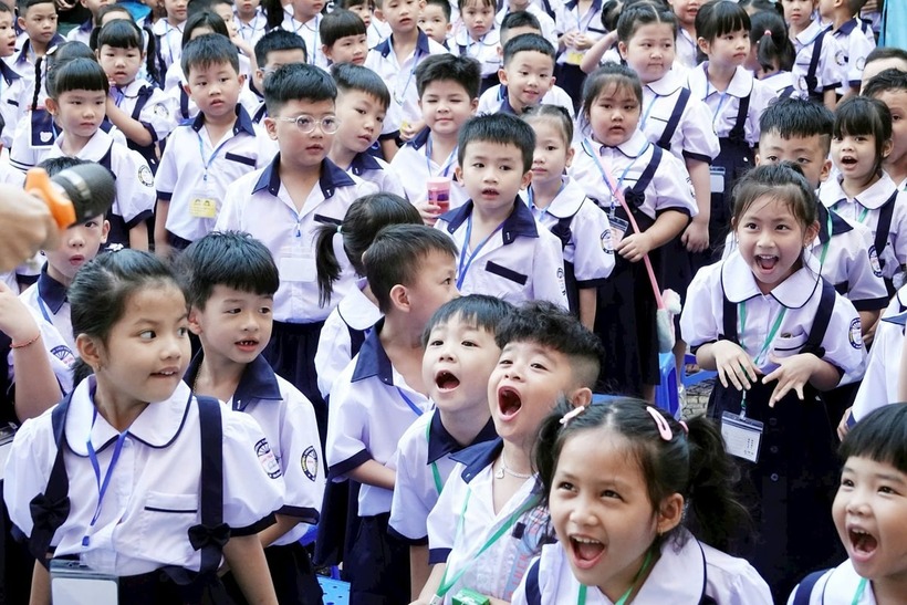 Tết Dương lịch 2026 rơi vào giữa tuần, học sinh cả nước sẽ có lịch nghỉ chính thức là 1 ngày. Ảnh minh họa