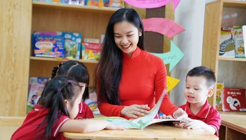 100% giáo viên mầm non đang xếp lương thấp nhất (Ảnh minh họa).