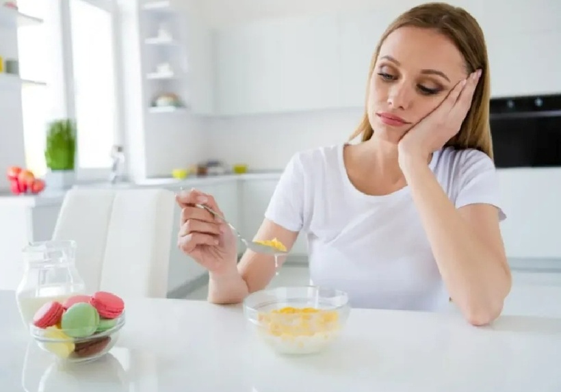 Trong số các thói quen gây hại thận, bỏ bữa sáng là điều bác sĩ nhấn mạnh và lo ngại nhất.