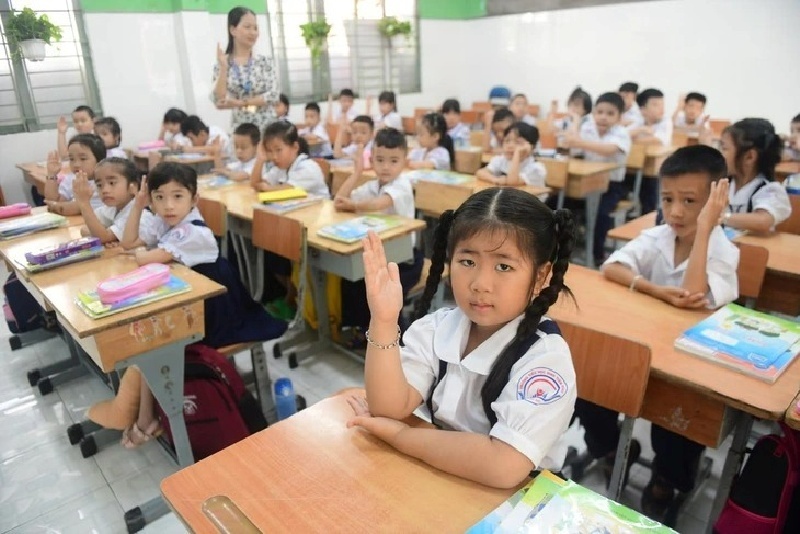 TP.HCM công bố các mốc thời gian quan trọng của tuyển sinh đầu cấp năm 2026-2027. Ảnh: Báo Tuổi trẻ.