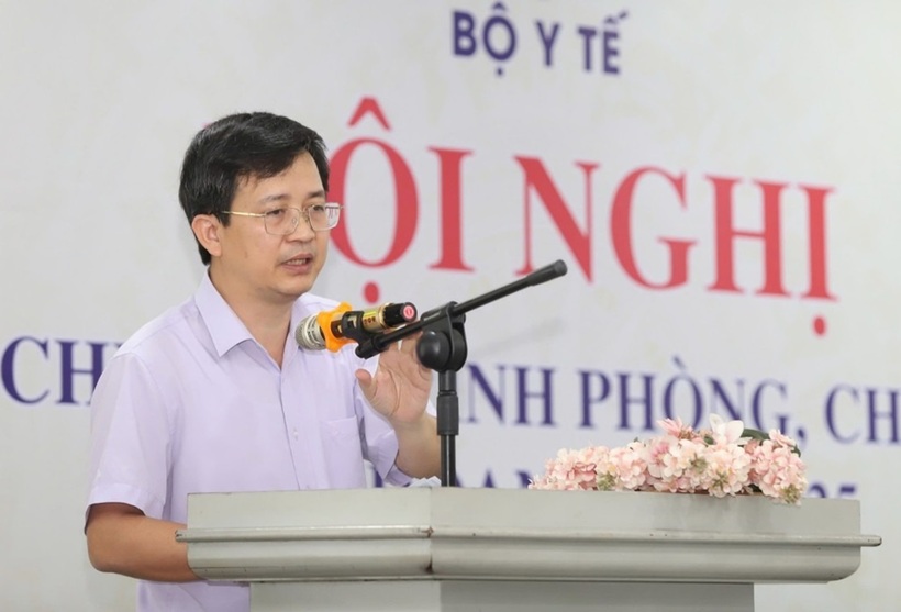 Phó Cục trưởng Cục Bảo trợ xã hội (Bộ Y tế) Lê Đức Quang phát biểu tại Hội nghị. Ảnh: Tuổi trẻ Thủ đô