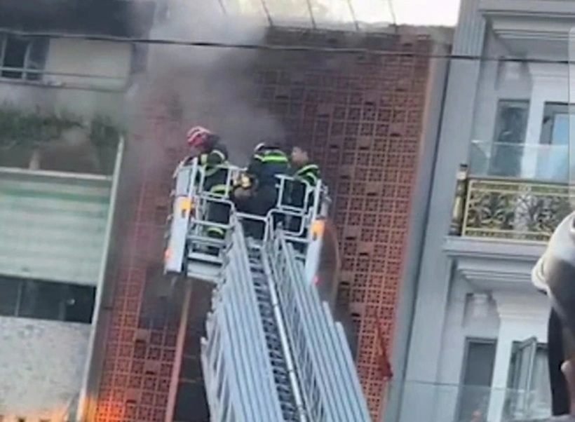 Hiện nguyên nhân vụ hỏa hoạn đang được làm rõ. Ảnh: Thanh Niên