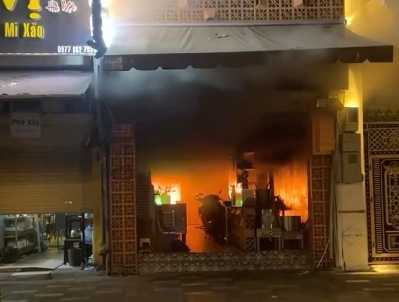 Hiện trường vụ cháy. Ảnh: Người lao động