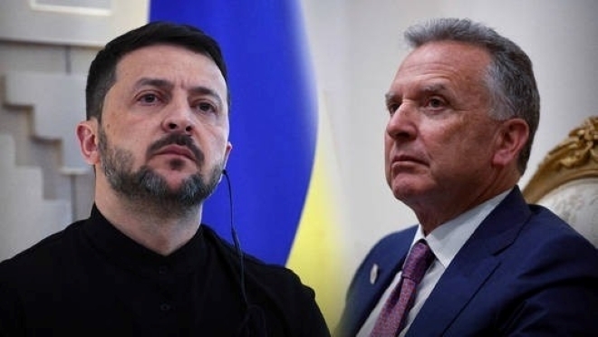 Tổng thống Ukraine Volodymyr Zelensky và Đặc phái viên Mỹ Steve Witkoff. Ảnh: Getty Images