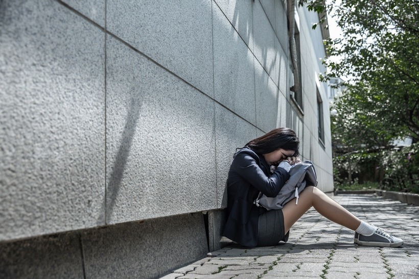 Bị phát tán hình ảnh ăn trộm kem, nữ sinh 18 tuổi làm chuyện đau lòng. Ảnh minh họa: Getty Image