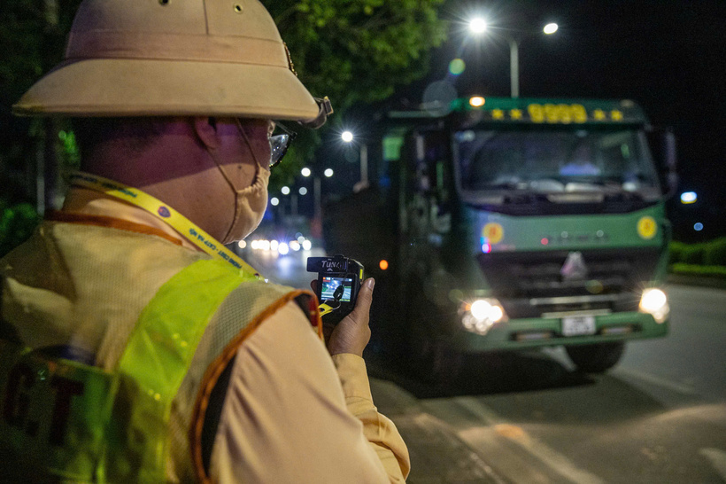 Lực lượng CSGT toàn thành phố đã kiểm soát 444 phương tiện.