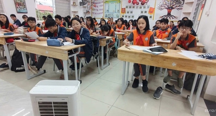 Hiện tại, các trường chưa ghi nhận trường hợp học sinh gặp vấn đề sức khỏe nghiêm trọng do ô nhiễm. Ảnh: Tuổi trẻ Online