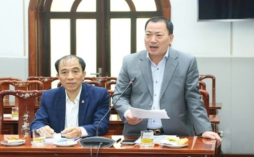 Đại biểu tham luận tại Hội thảo.