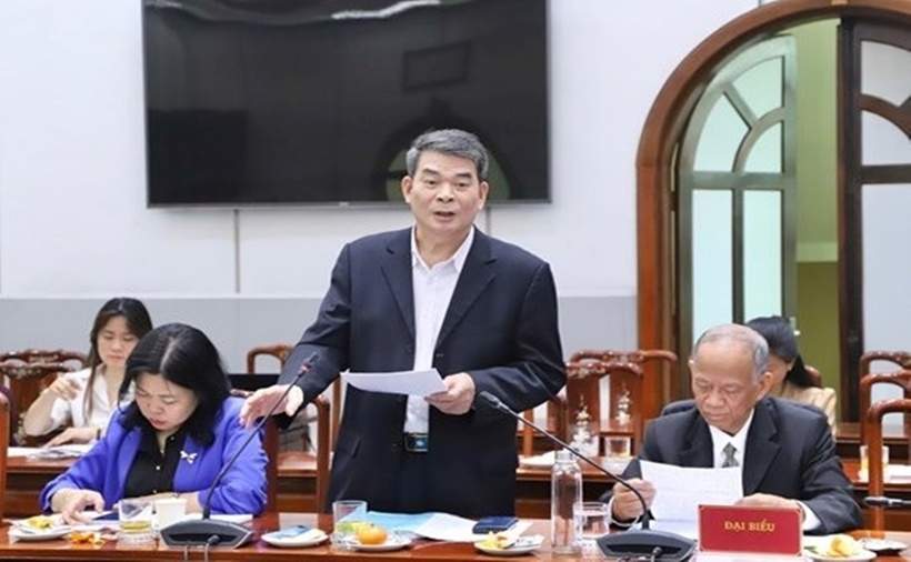 TS. Nguyễn Tiến Dĩnh, Ủy viên Ủy ban Trung ương MTTQ Việt Nam, Nguyên Thứ trưởng Bộ Nội vụ phát biểu.