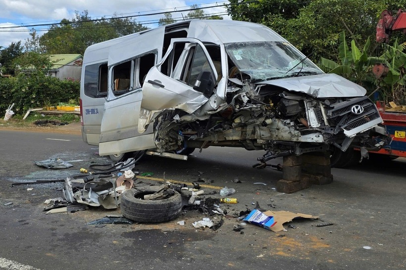 Hiện trường vụ tai nạn. Ảnh: Báo Dân trí.