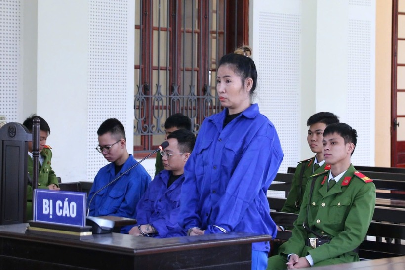 Bounhak Souli Nhong tại phiên tòa. (Ảnh: Tiền phong)