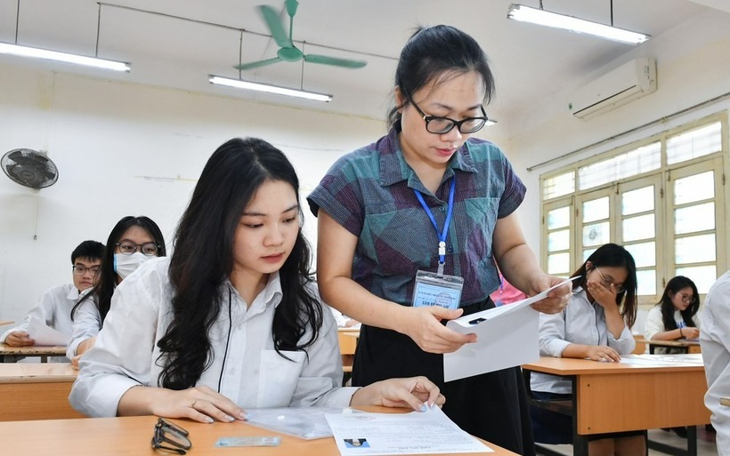 Sở GD&ĐT Hà Nội dự kiến sẽ tham mưu cho UBND Thành phố tổ chức kỳ thi tuyển sinh lớp 10 năm học 2026-2027 vào cuối tháng 6/2026. Ảnh minh họa