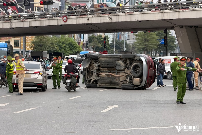 Hiện trường vụ tai nạn. Ảnh: Vietnamnet.