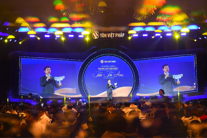 Ông Phan Thanh Tùng - Phó Tổng Giám đốc Công ty Cổ phần phần Tôn Thép Việt Pháp