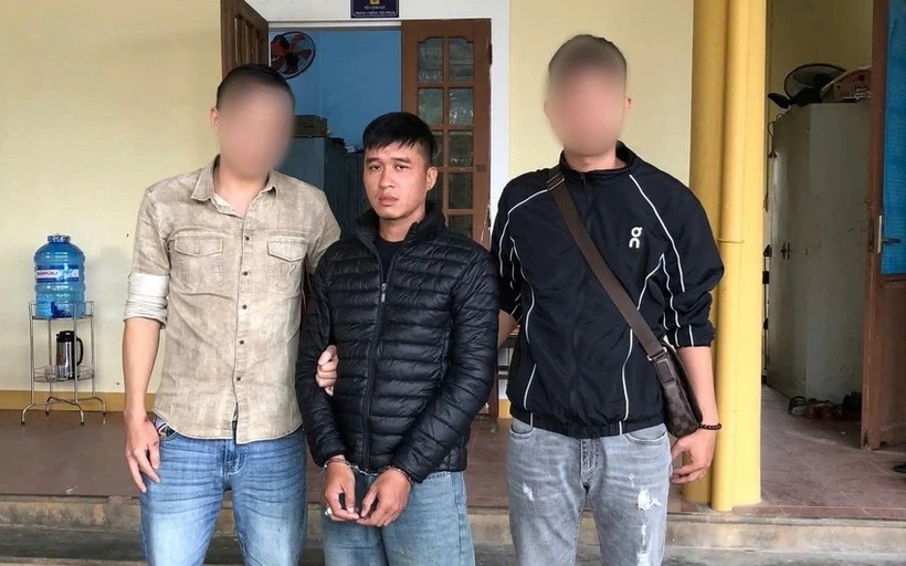 Phạm Hoàng Đạt bị bắt giữ sau sáu tháng lẩn trốn. Ảnh: Pháp luật TP.HCM