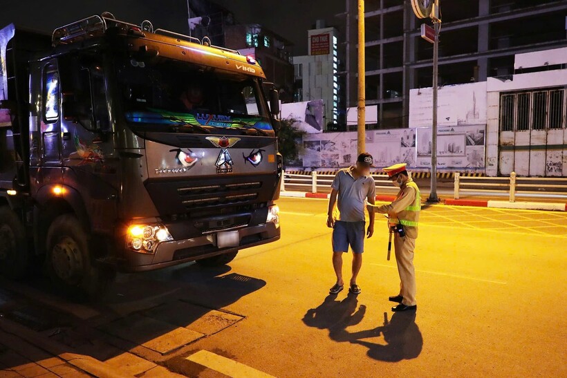 Việc tăng cường xử lý nhóm phương tiện này góp phần bảo đảm TTATGT và kìm chế tai nạn.