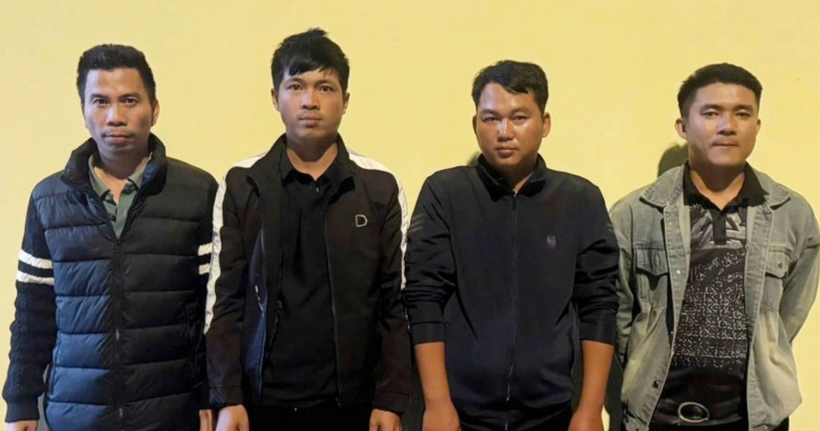 Tạm giữ 4 đối tượng để điều tra về hành vi “Gây rối trật tự công cộng”. (Ảnh: Công an Quảng Ninh)