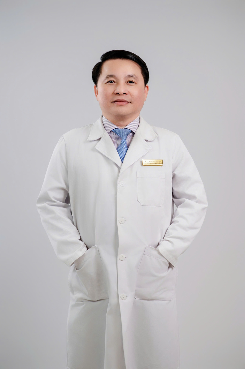 Chân dung TS.BS Tôn Thất Trí Dũng.