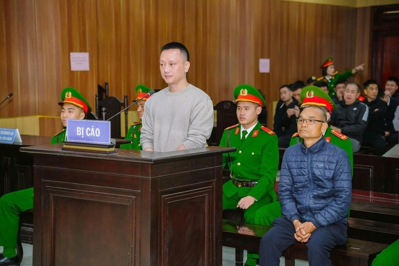Bị cáo Nguyễn Văn Vi tại phiên xét xử. Ảnh: Lao động