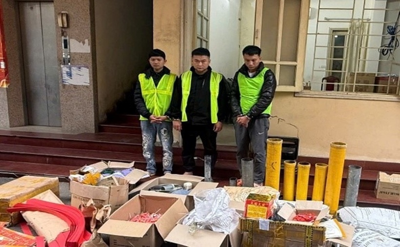 Các đối tượng bị bắt giữ. (Ảnh: Công an TP.Hà Nội)