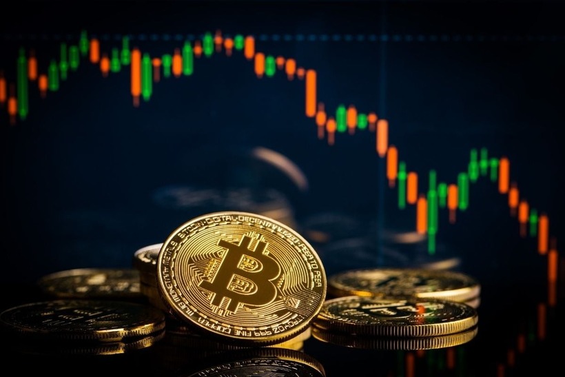 Trong những tháng cuối năm, khoảng 1.000 tỷ USD vốn hóa đã “bốc hơi” khỏi thị trường tài sản số, dù bitcoin lập đỉnh lịch sử 126.000 USD/BTC vào ngày 6/10. Ảnh minh họa