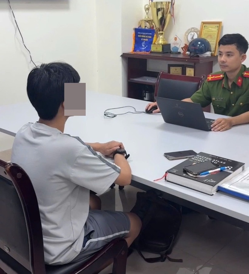 T.M.H sau khi được Phòng Cảnh sát hình sự giải cứu thành công. Ảnh: Cổng thông tin điện tử Bộ Công an