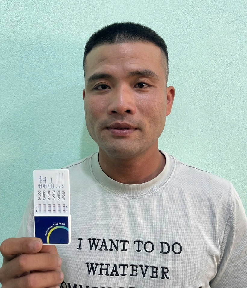 Đối tượng Đoàn Hát Vang được vận động đến cơ quan công an đầu thú. (Ảnh: Báo Đà Nẵng)