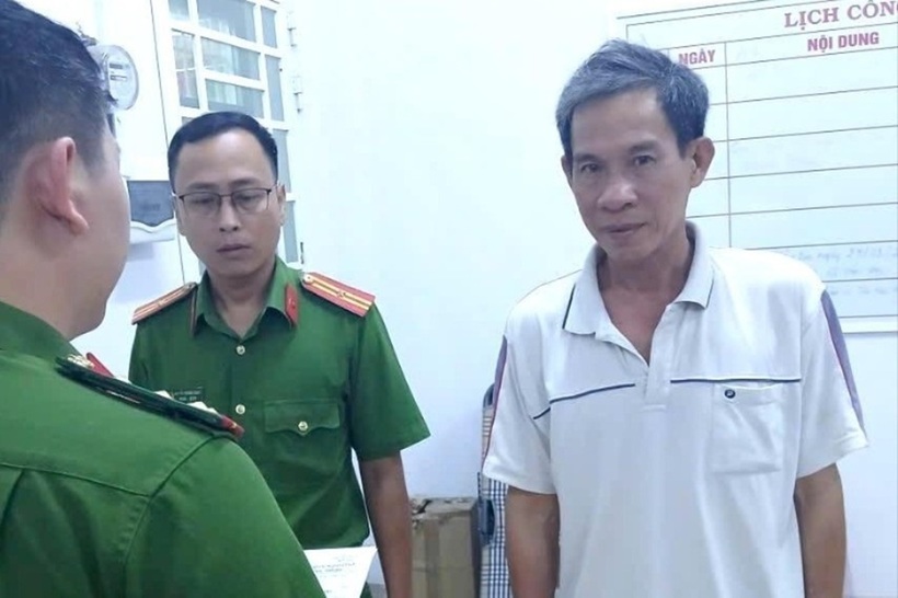 Võ Thanh Dũng bị công an bắt giữ. Ảnh: Tiền phong