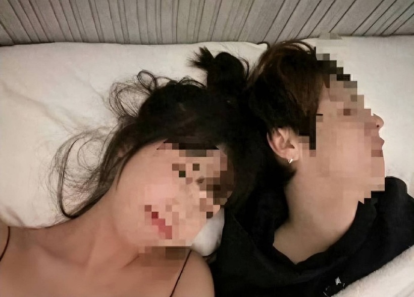 Hình ảnh được cho là Iamrosie với Lộc Hàm. Ảnh: Sohu.