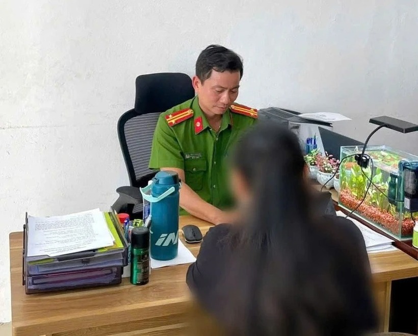 Công an giải cứu thành công nữ sinh bị "giảng viên đại học Úc" bắt cóc online. Ảnh: PLO
