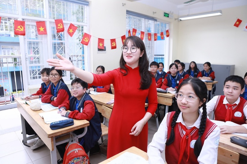 Giáo viên được tập huấn đồng bộ khi áp dụng bộ SGK thống nhất. Ảnh minh họa