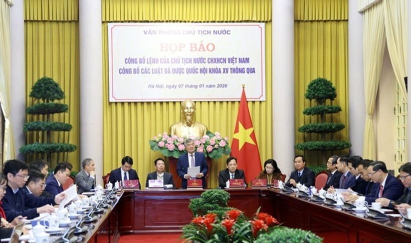 Quang cảnh phiên họp (Ảnh: ĐT).