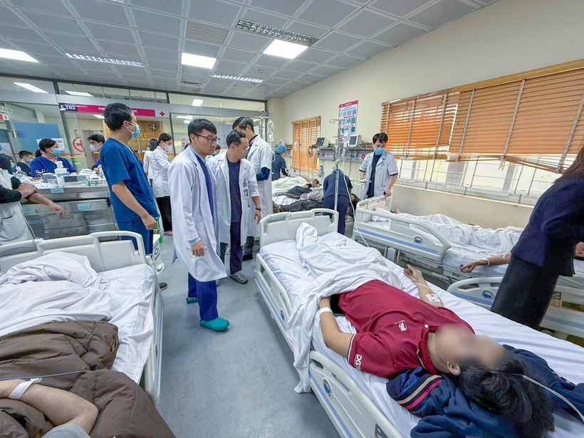 Nhiều người nhập viện tại Bệnh viện E sau vụ cháy