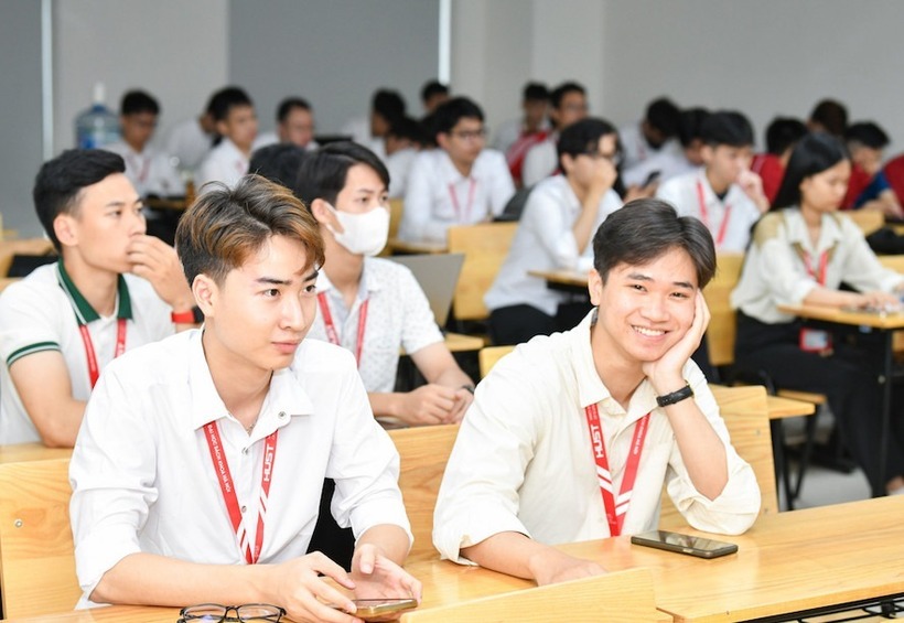 Sinh viên Đại học Bách khoa Hà Nội. Ảnh: HUST